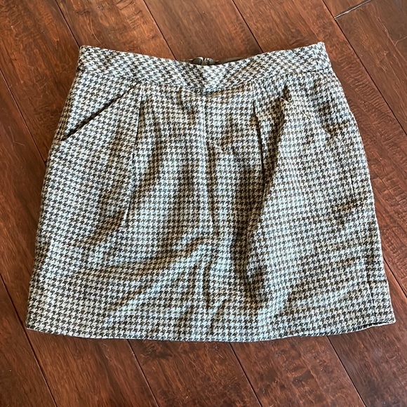 J. Crew houndstooth mini skirt w/ pockets - Picture 1 of 4